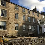 House 2* Alston