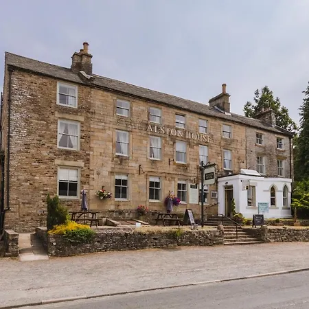 House 2* Alston